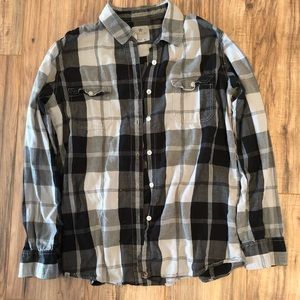 Nollie Black and grey button down